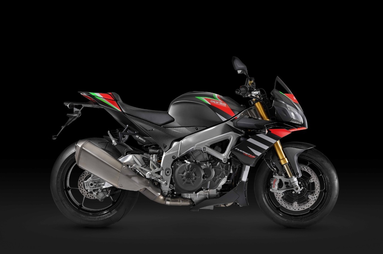Aprilia Tuono V4 1100 Factory: le sospensioni diventano semiattive